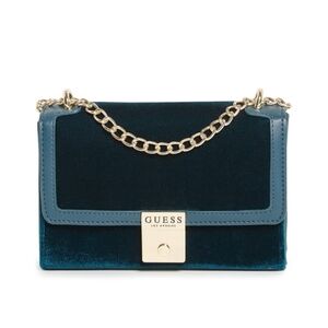 NWT Guess Green Sophie Wallet-on-a-String